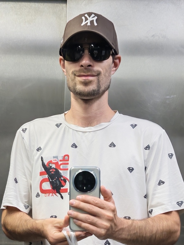 LeoLeoLeo - Male
