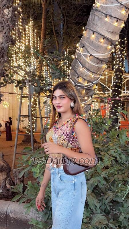 Aaliya khan07 - Transsexual (Pre-op)