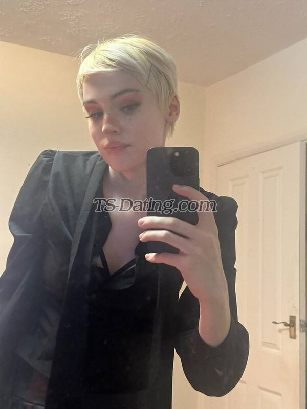 AlenaNataeva - Transsexual (Pre-op)