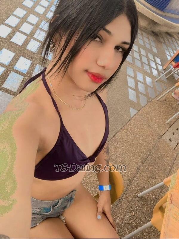 Alexa Mujica - Transsexual (Pre-op)