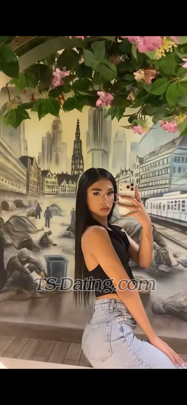 Alinaoax - Crossdresser
