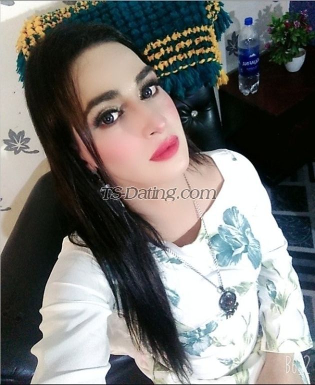 Alizeh khan - Transsexual (Pre-op)