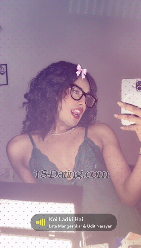 Amrita20 - Crossdresser