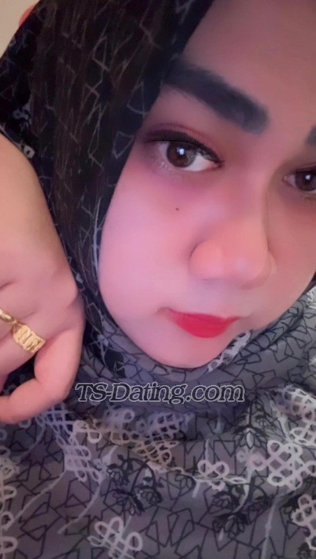 Andinazura - Transsexual (Pre-op)