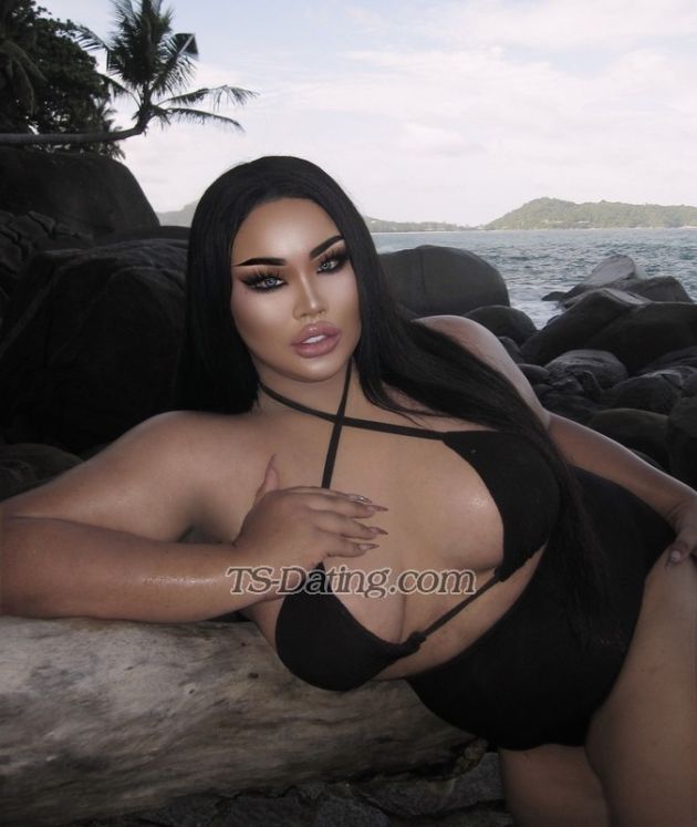 Augustts19 - Transsexual (Pre-op)
