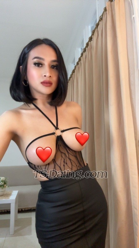 Aura99 - Transsexual (Pre-op)