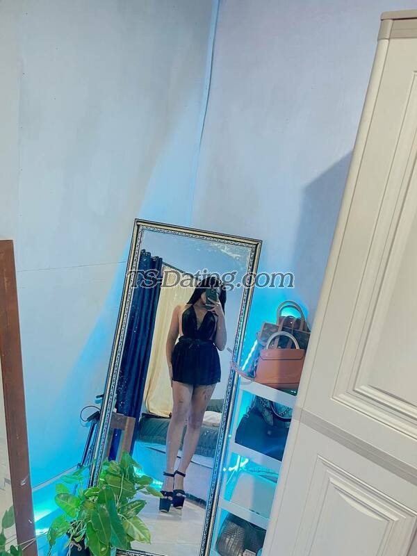 Ayugrande25 - Transsexual (Pre-op)