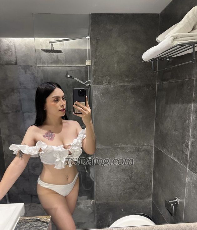 Babykisses - Transsexual (Pre-op)
