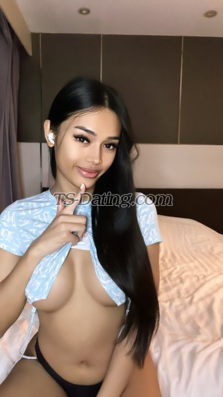 BbyTgirl - Transsexual (Pre-op)
