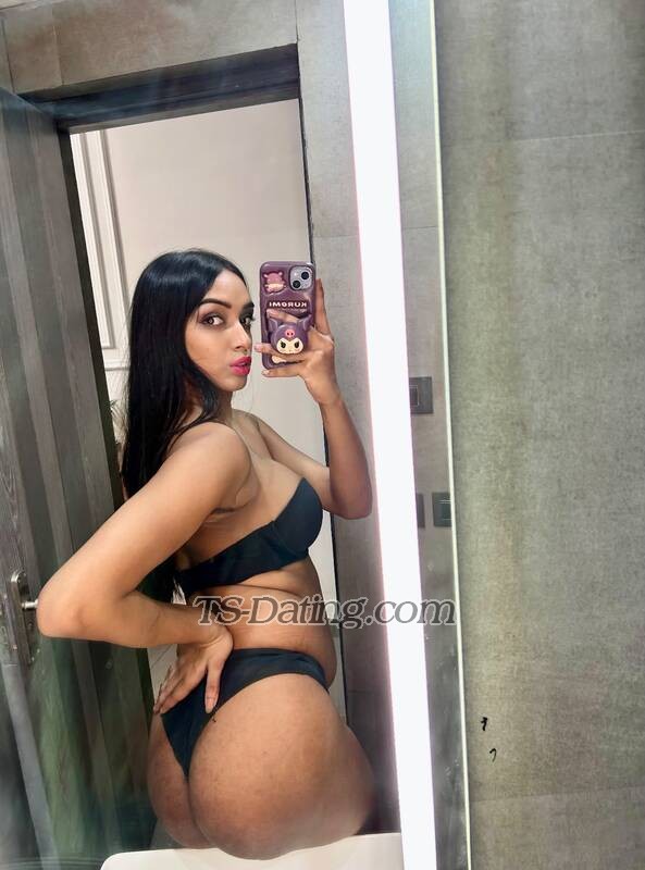 Bigdickruhi - Transsexual (Pre-op)