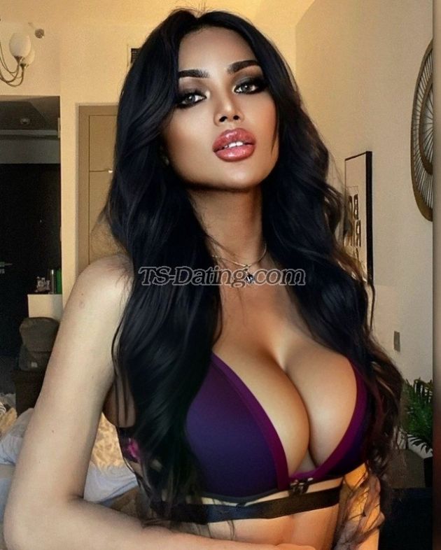 BiggieKelsey - Transsexual (Pre-op)
