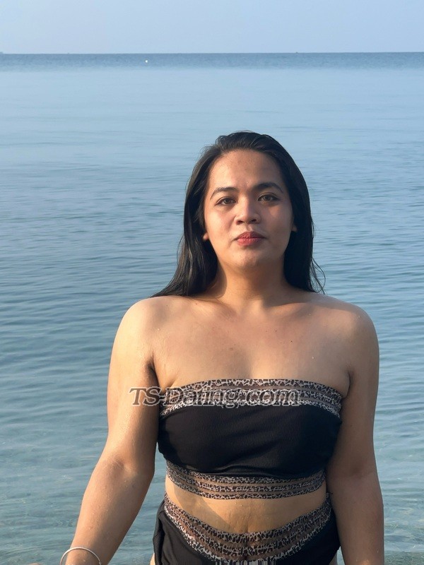 Ceejhay28 - Transsexual (Pre-op)