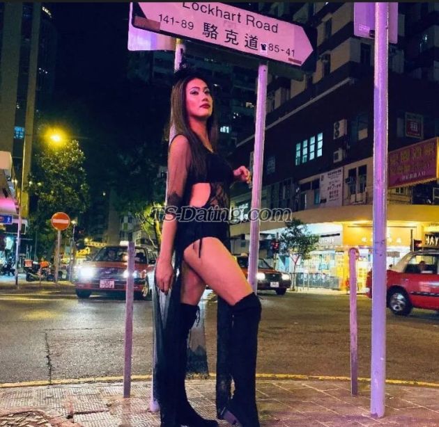Chelzie - Transsexual (Pre-op)