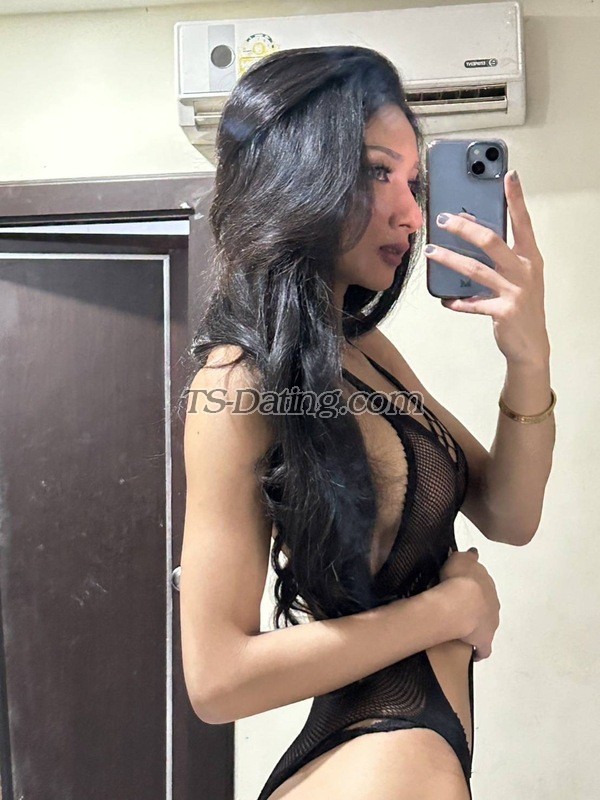 Cindy ladyboy - Transsexual (Pre-op)