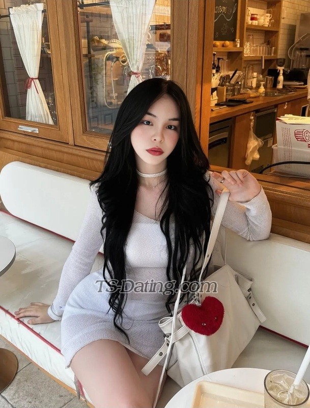 Cocosunny89 - Transsexual (Pre-op)