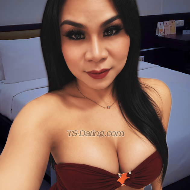 DadaBigJuicy - Transsexual (Pre-op)