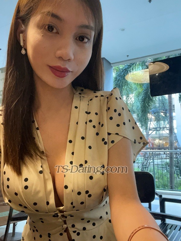 Danafun - Transsexual (Pre-op)