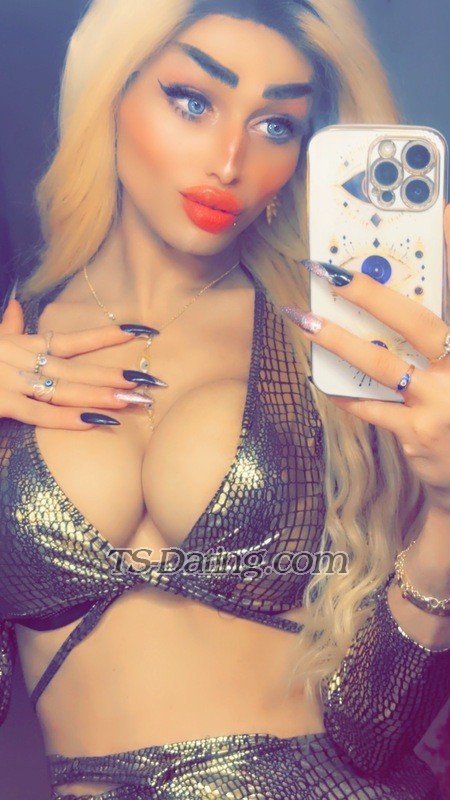 Divaz - Transsexual (Pre-op)