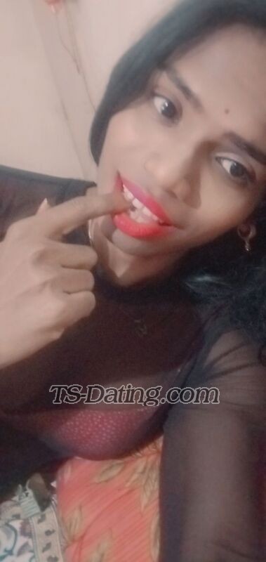 Divya dixit - Transsexual (Pre-op)