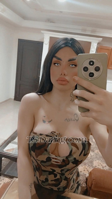 Evadiva - Transsexual (Pre-op)