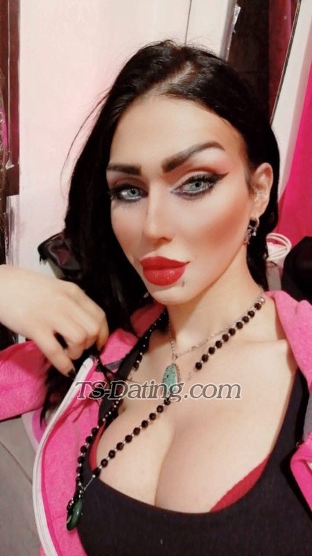 Geyovana - Transsexual (Pre-op)