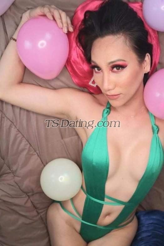 Hannahlove27 - Transsexual (Pre-op)