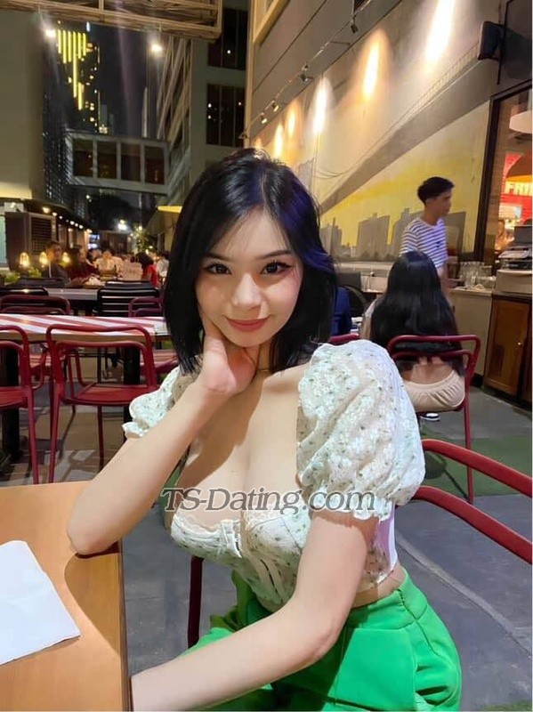 Hannapretty14 - Transsexual (Pre-op)
