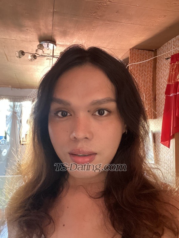 Hera0109 - Transsexual (Pre-op)