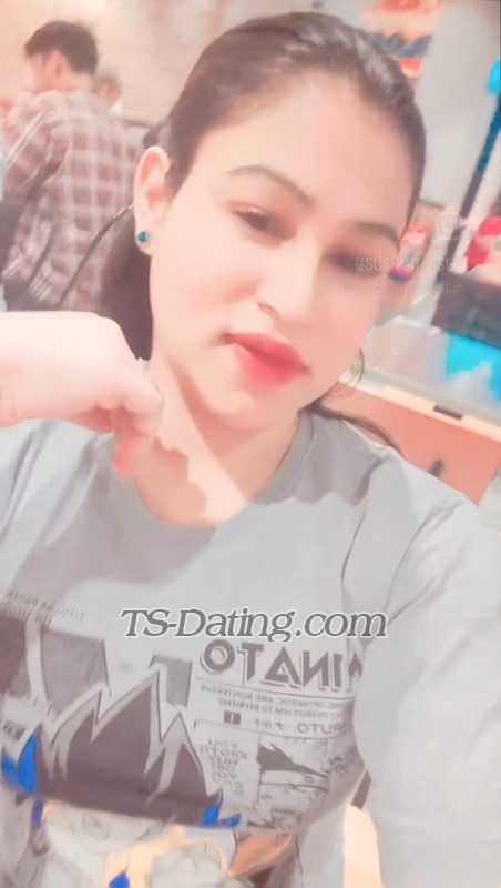 Hott silky - Transsexual (Pre-op)