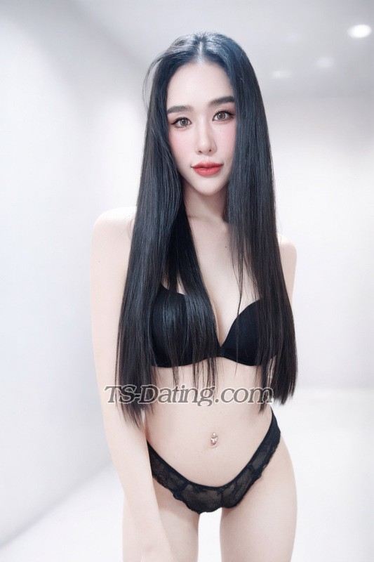 IDachyanin40 - Transsexual (Pre-op)