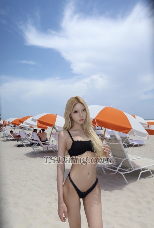 Ivybabe - Transsexual (Pre-op)