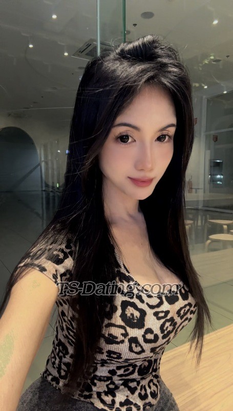 JAPANESE JEN - Transsexual (Pre-op)