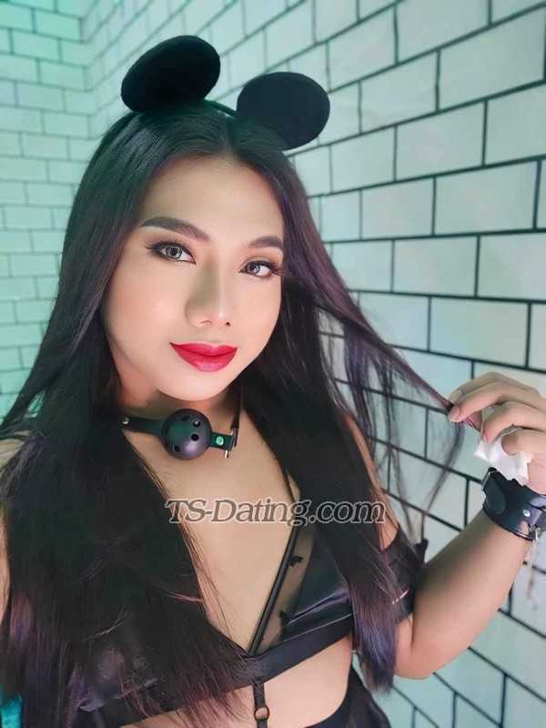 JheccaDoAll - Transsexual (Pre-op)