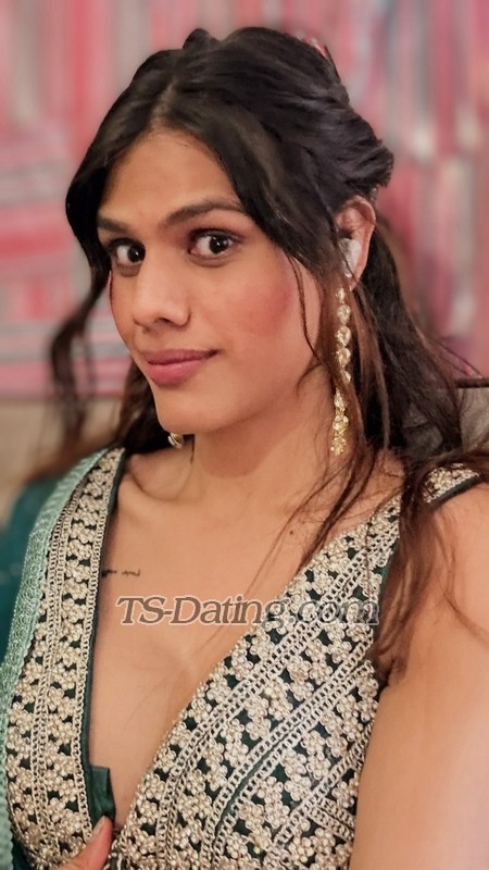 Katrina Roy - Transsexual (Pre-op)