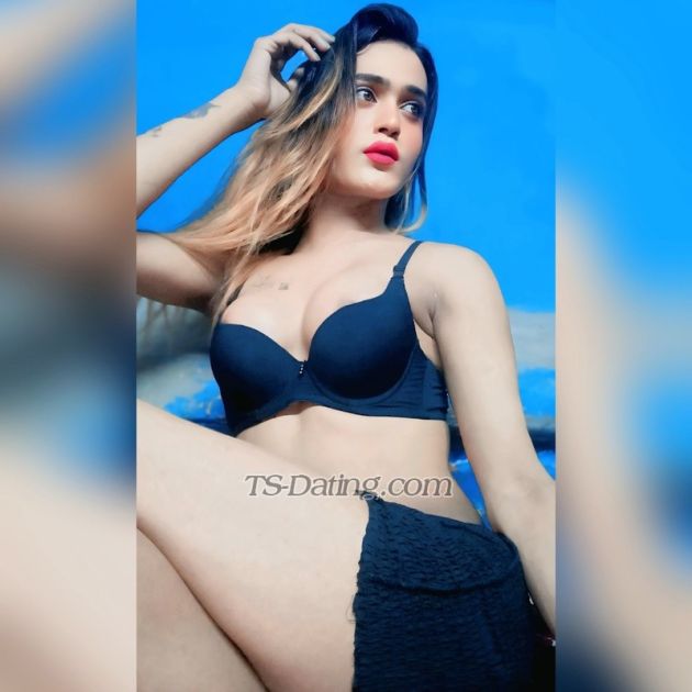 KhushiBig - Transsexual (Pre-op)