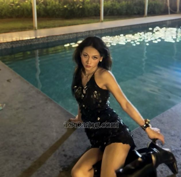 Kiki Xoxo - Transsexual (Pre-op)