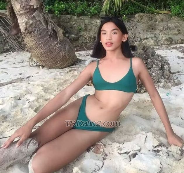 Kylie1021 - Transsexual (Pre-op)