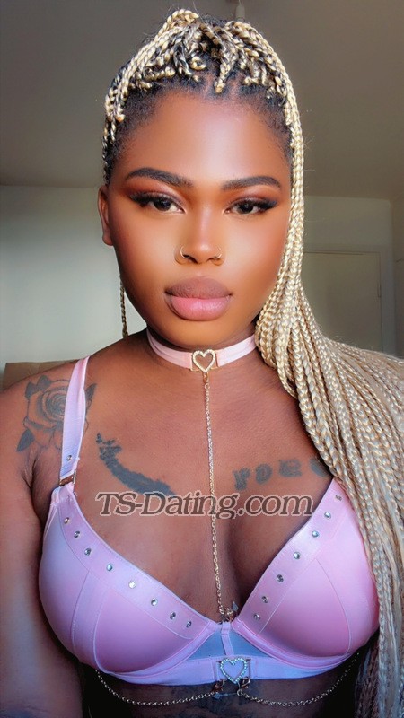 Kylie baby - Crossdresser