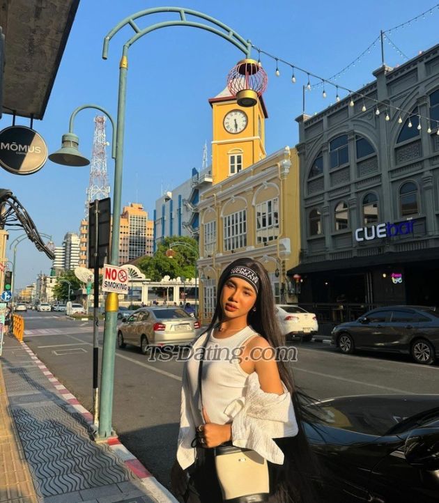 Lalita23 - Transsexual (Pre-op)