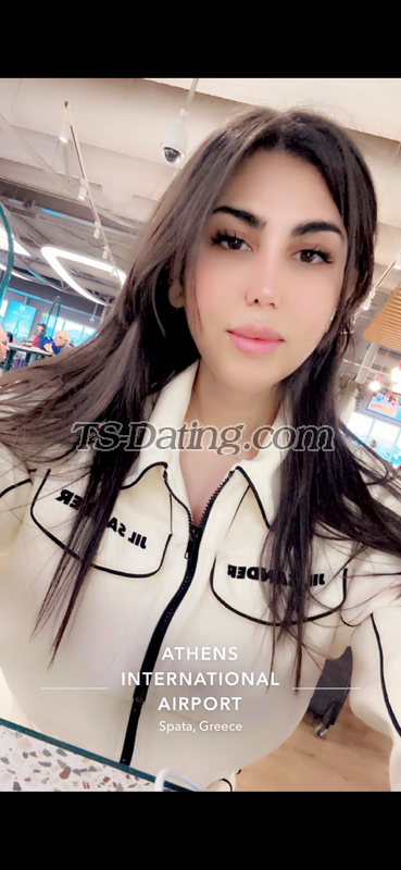Larissa342 - Transsexual (Pre-op)