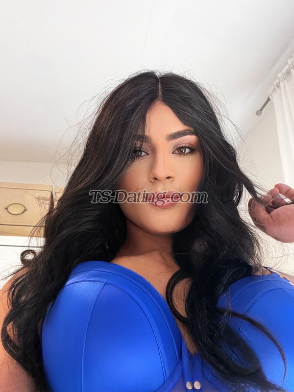 Latinaxxxl - Transsexual (Pre-op)