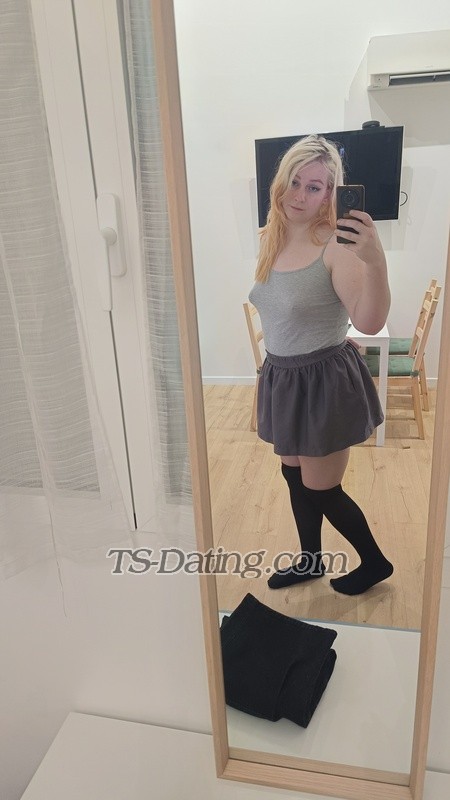 Lercy - Transsexual (Pre-op)