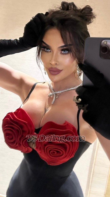 LuxuryQUEEN - Transsexual (Pre-op)