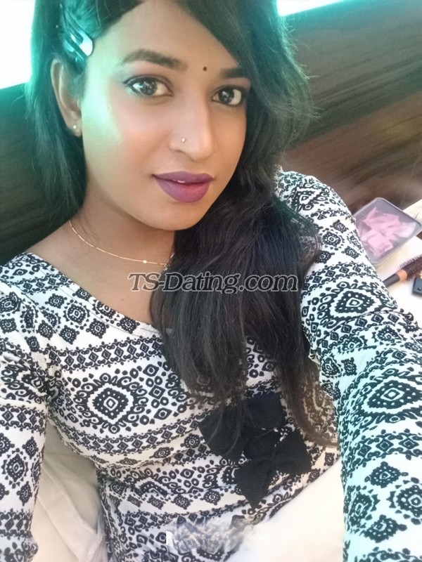 Mariaakhan - Transsexual (Pre-op)