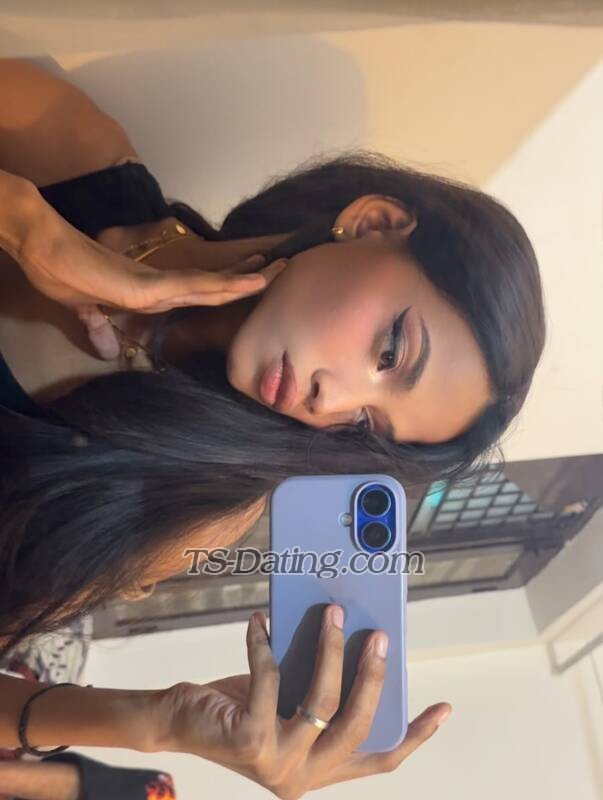 Mehakkw - Transsexual (Pre-op)