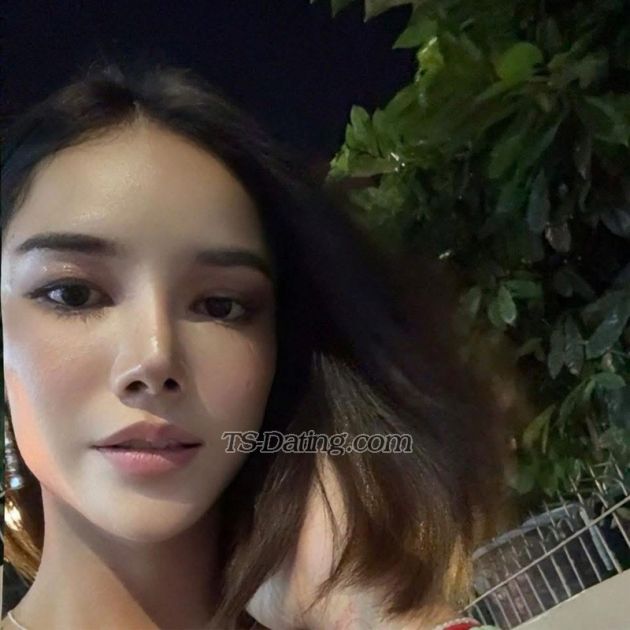MiLindezi - Transsexual (Pre-op)