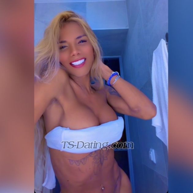Mia colucci - Transsexual (Pre-op)