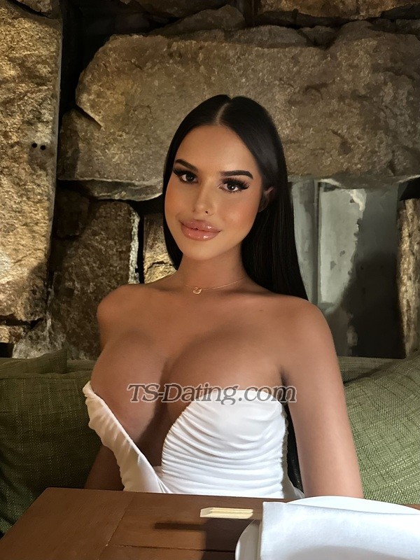 Mirandara - Transsexual (Pre-op)