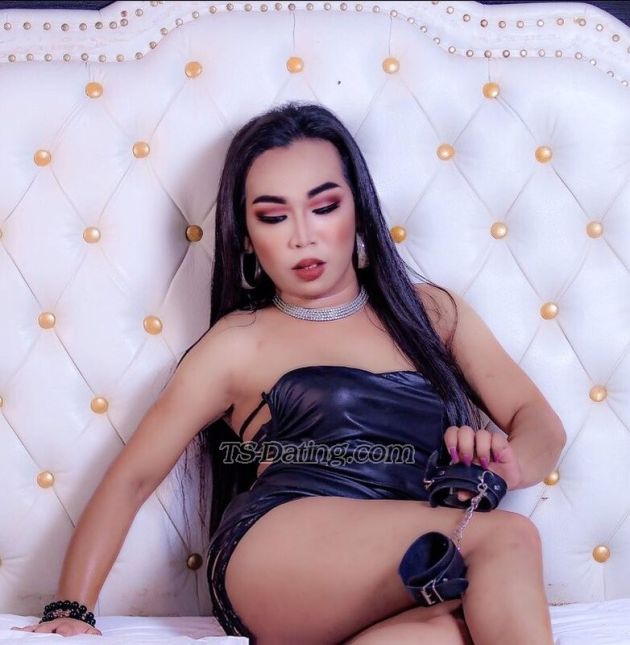 MissZebbiana - Transsexual (Pre-op)