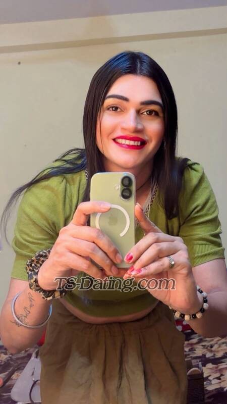 Mohini11215 - Transsexual (Pre-op)